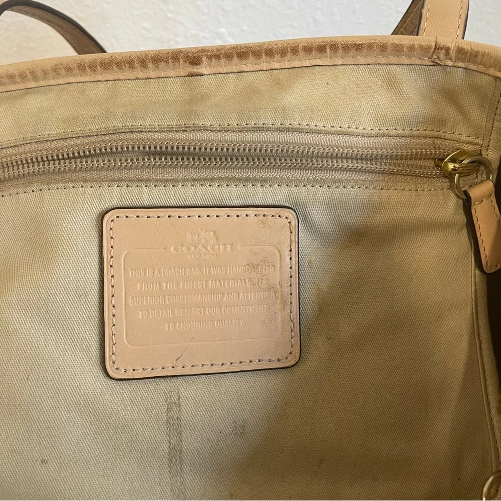 Coach Beige Nude Leather Park Metro Tote